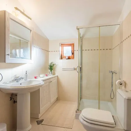 Casa Vala Romana With Jacuzzi And Big Garden