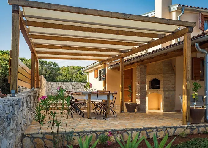 Casa Vala Romana With Jacuzzi And Big Garden Holiday home *